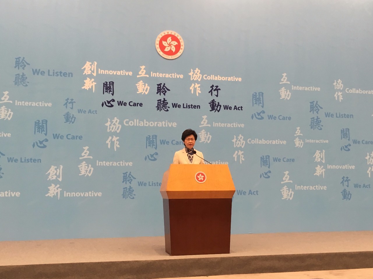 2025年香港正版資料費(fèi)大全,平衡策略指導(dǎo)_銅版19.77.68