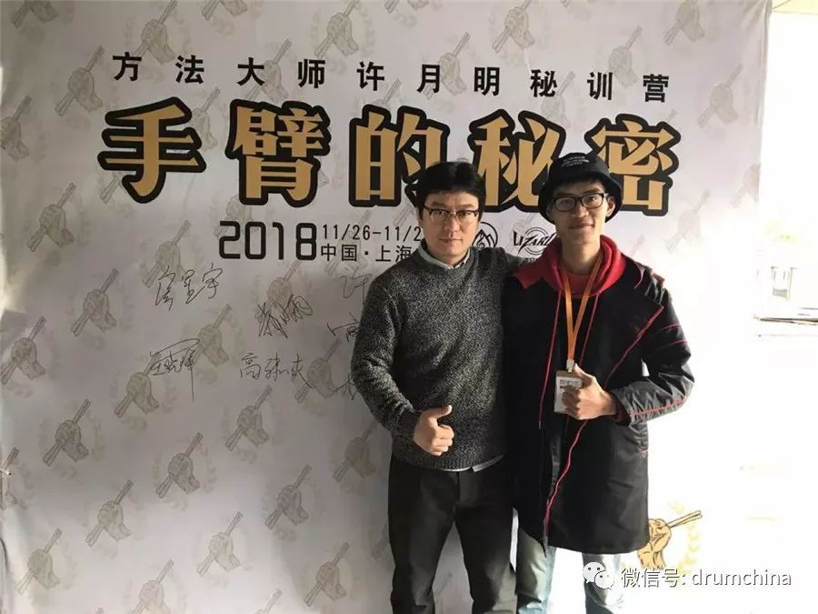 香港算命大師白龍王,一路繁花8個人只吃了700塊數據整合執(zhí)行方案_set57.25.51