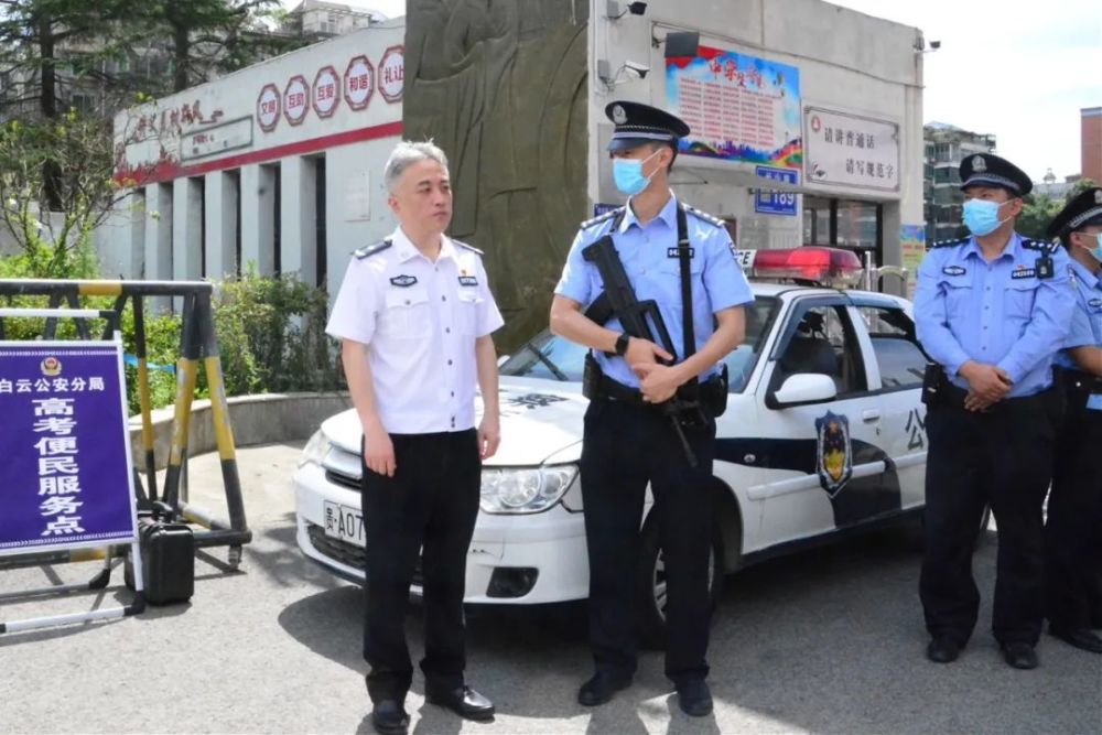 澳門平特一肖100%免費,女子因工作跳河輕生 被58歲民警救起適用性計劃實施_進階款48.66.36